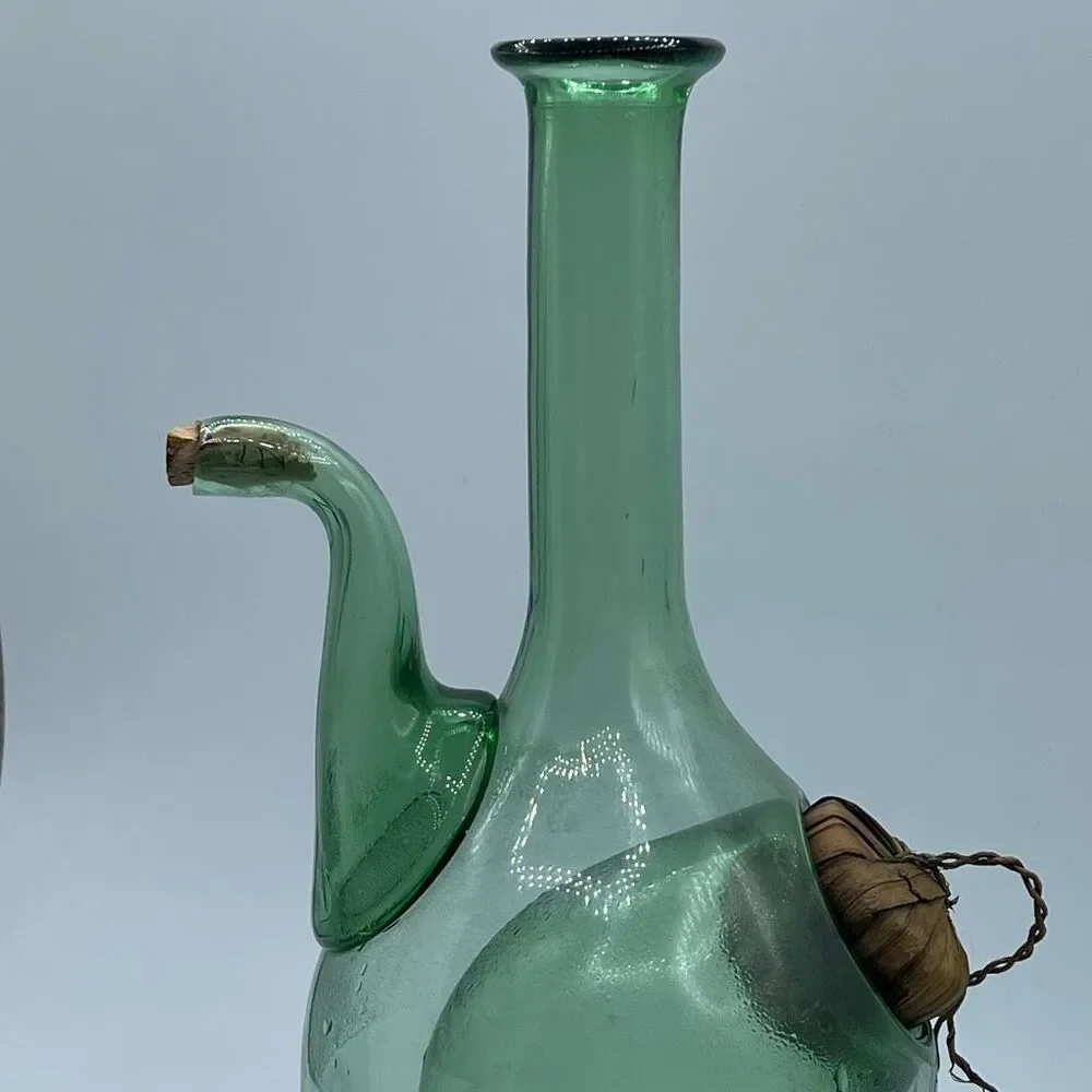 Vintage Italian wine decanter green glass chill without watering down.